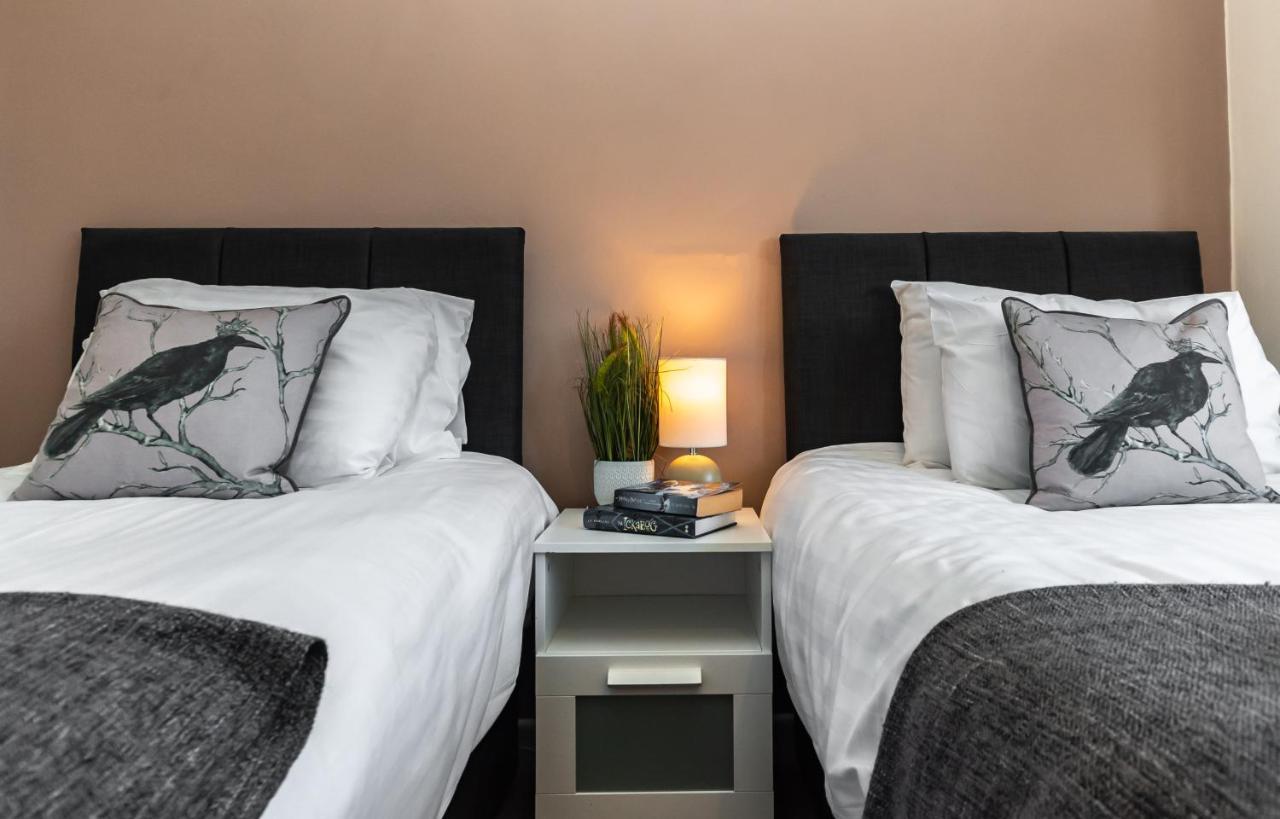 Cheerful 3-Bedroom Douglas House With Patio Σαουθάμπτον Εξωτερικό φωτογραφία