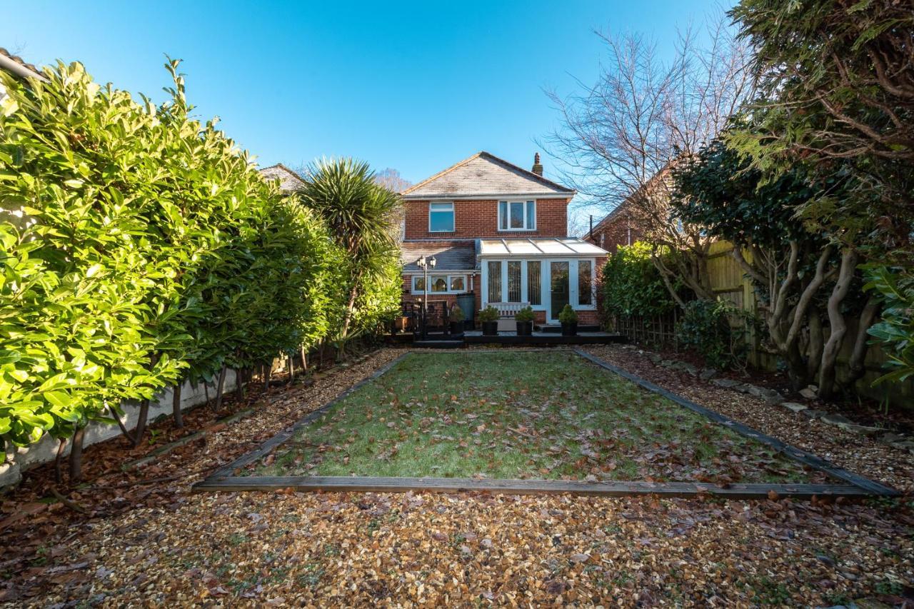 Cheerful 3-Bedroom Douglas House With Patio Σαουθάμπτον Εξωτερικό φωτογραφία