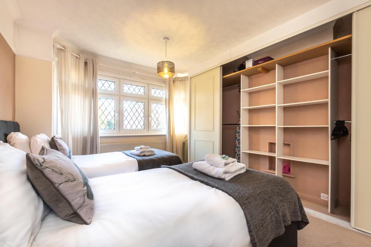 Cheerful 3-Bedroom Douglas House With Patio Σαουθάμπτον Εξωτερικό φωτογραφία